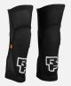 Race Face Covert Knee Stealth XL